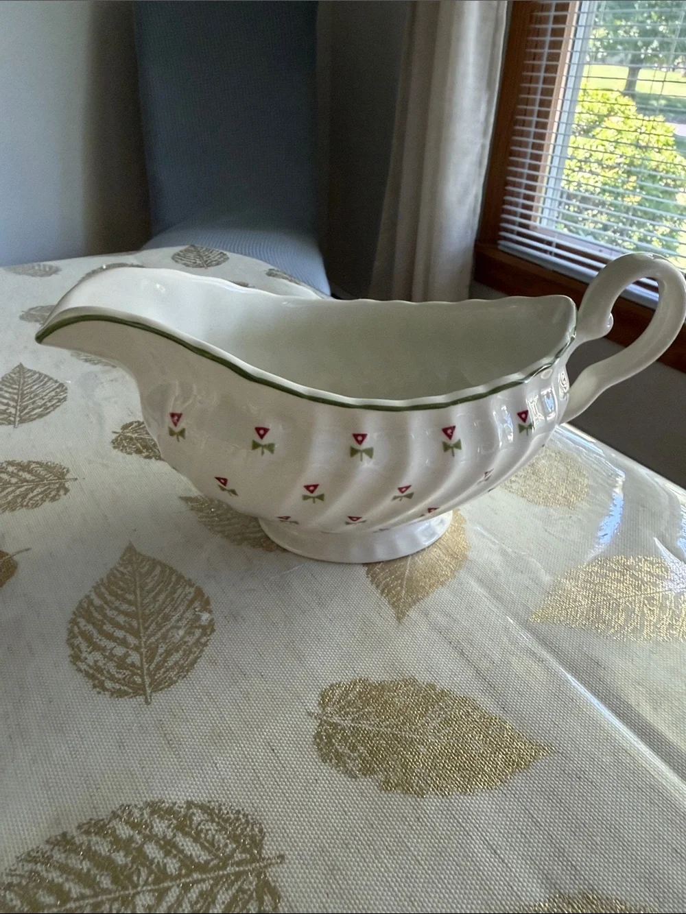 Laura Ashley thistle Gravy Boat with Green Rim Small Pink Floral Motif England